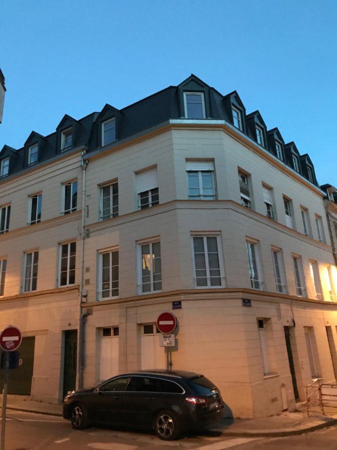 La Savane Du Donjon Rouen Zewnętrze zdjęcie